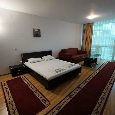 In Del Sol Апартаменты Приморско