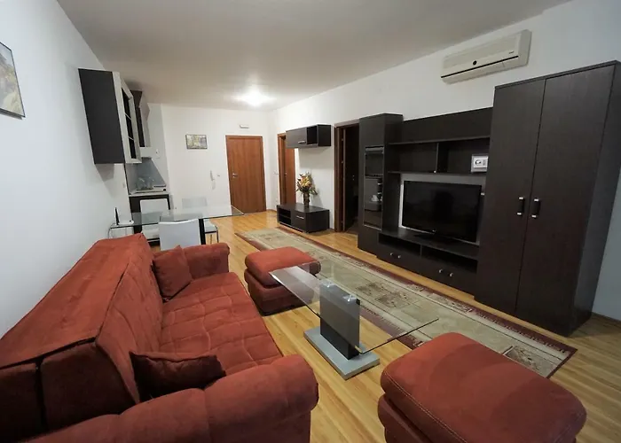 In Del Sol Апартаменты